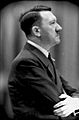 Bundesarchiv Bild 101I-811-1881-33, Adolf Hitler bei Rede