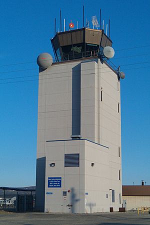 Archivo:Control Tower at FAI