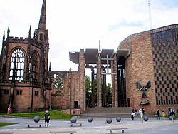 Archivo:Coventry cathedral