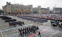 Archivo:Desfile Militar Conmemorativo del CCV Aniversario del Inicio de la Independencia de México. (20853581443)