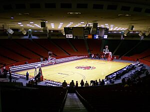 Archivo:Empty Hofheinz Pavilion
