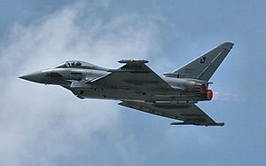 Archivo:Eurofighter Typhoon 02