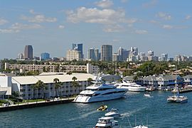 Fort Lauderdale-skyline-harbor