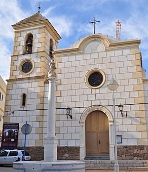 Archivo:Iglesia de San Joaquín, en Garrucha (Almería)