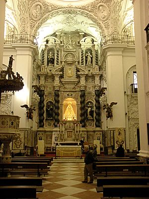 Archivo:Iglesia de Santo Domingo 3, 2010-04-01