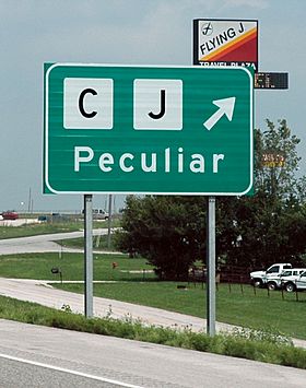 Archivo:Peculiar sign, Peculiar Missouri 7-2-2007