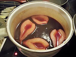 Archivo:Poires au vin - cuisson