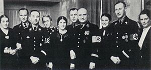 Archivo:Pruchtnow and Himmler
