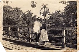 Puente de Madera en el Río de Guayacanes (1953)