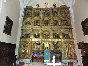 Retablo mayor de la iglesia de Nuestra Señora del Castillo.JPG