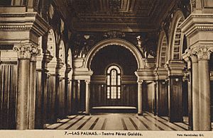 Archivo:Salon saint saens teatro perez galdos 1928 hernandez gil palmas gran canaria