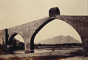 Archivo:Charles Clifford - Catalonia - Devil's Bridge, Martorell - Google Art Project