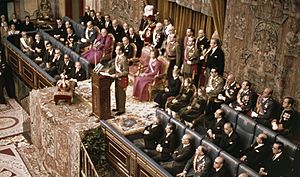 Archivo:De proclamatie en beëdiging van Prins Juan Carlos tot Koning van Spanje tijdens , Bestanddeelnr 254-9763