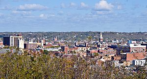 Archivo:Dubuque IA - overview