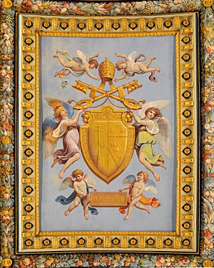 Archivo:Fresco with CoA of Pope Pius VII