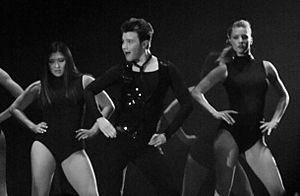 Archivo:Glee - Single Ladies cropped