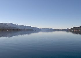 Lago Nahuel Huapi 2007.jpg