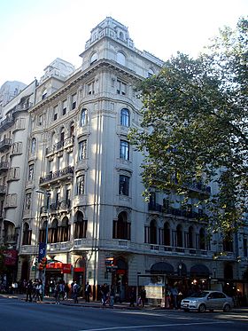 Palacio Chiarino 02.jpg