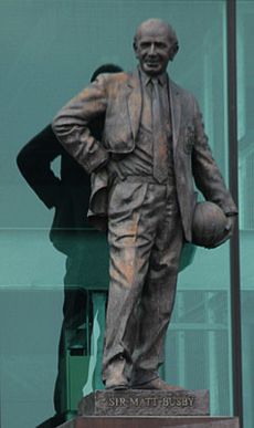 Archivo:Sir Matt Busby Statue