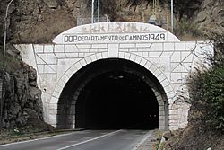 Archivo:Túnel Angostura 02