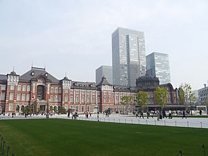 Archivo:Tokyo Station 2