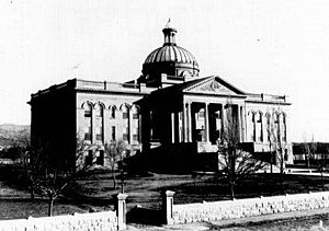 Archivo:1900 New Mexico Capitol