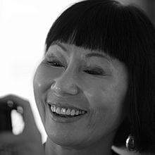 Amy Tan Portrait 2 (2704552927).jpg