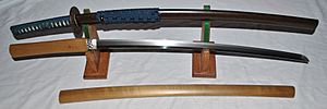 Archivo:Antique Japanese (samurai) katana 1