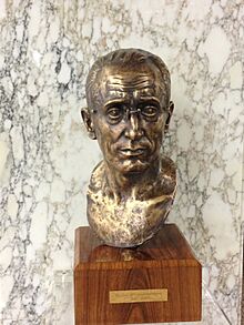 Arizmendiarrieta statue.JPG