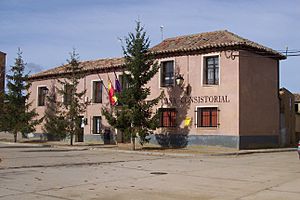 Archivo:Ayuntamiento de San Román