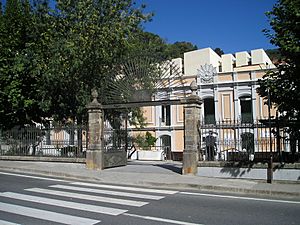 Archivo:Balneario de Baños de Montemayor-Cáceres