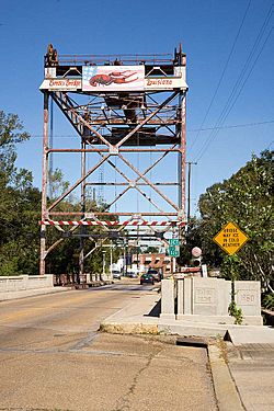 Breaux Bridge, Louisiana.jpg