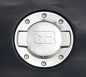 Archivo:Bugatti Veyron Gas Cap EB - Ettore Bugatti