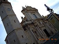 Archivo:Iglesia Cheste Plaza