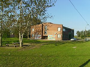 Archivo:Liceo Canelón Chico