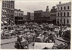 Archivo:Marketing cotton Montgomery Alabama circa 1900