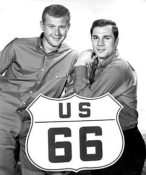 Archivo:Martin Milner George Maharis Route 66 sign
