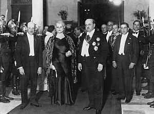 Archivo:Oscar R. Benavidez 6