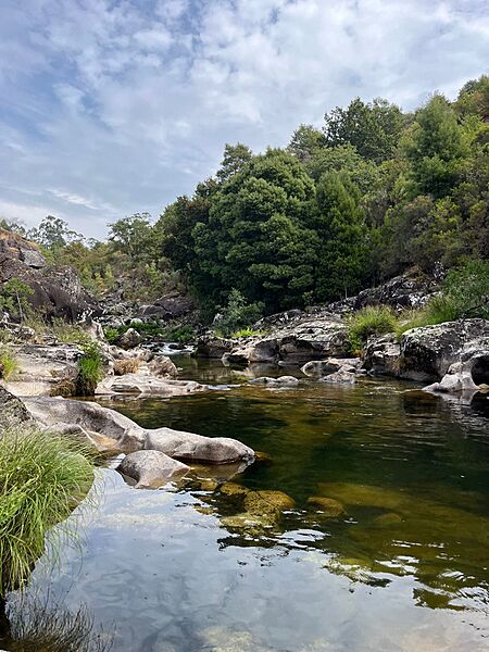 Pozas no río Oitavén