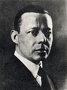 RosarioBourdonPortrait.jpg