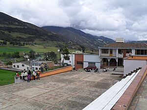 Archivo:San Pedro de Iguaque