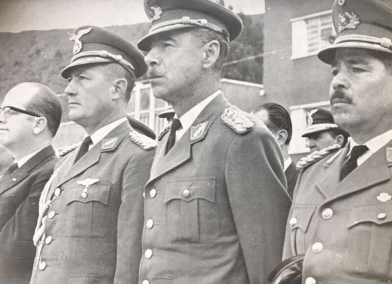 Siles Salinas-Barrientos-Ovando-Torres