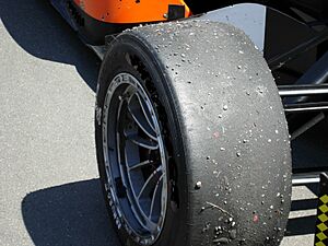 Archivo:Slicks formel3 1