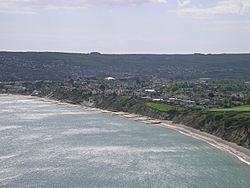 Archivo:Swanage view from harry's rocks