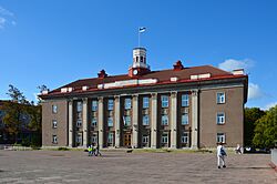 Administratiivhoone Jõhvis, 2014-09-28.JPG