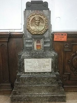 Archivo:Altar del Corazón de José Vicente de Unda