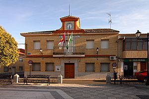 Archivo:Camarenilla, Ayuntamiento