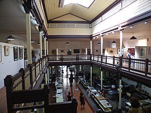 Archivo:Centro Internacional de la Estampa Contemporánea (CIEC), taller y sala de exposiciones. Betanzos, Galicia, España, Spain