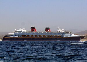 Archivo:Disney Magic2