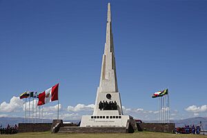Archivo:EN CEREMONIA OFICIAL SE RECORDÓ A PATRIOTAS CAÍDOS EN HISTÓRICA BATALLA DE AYACUCHO (23105827853)